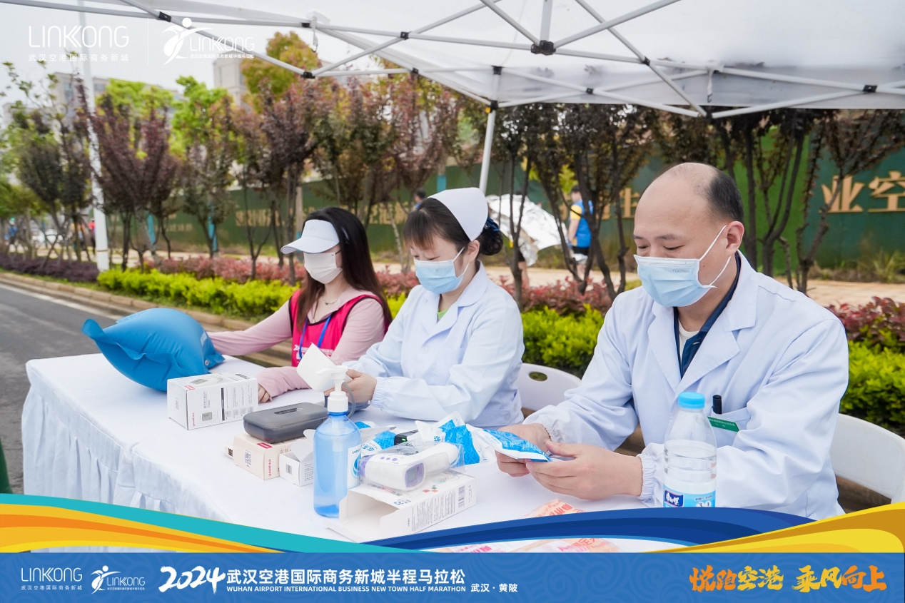 马拉松亚军_马拉松亚运会记录_亚军马拉松比赛崔乐园照片
