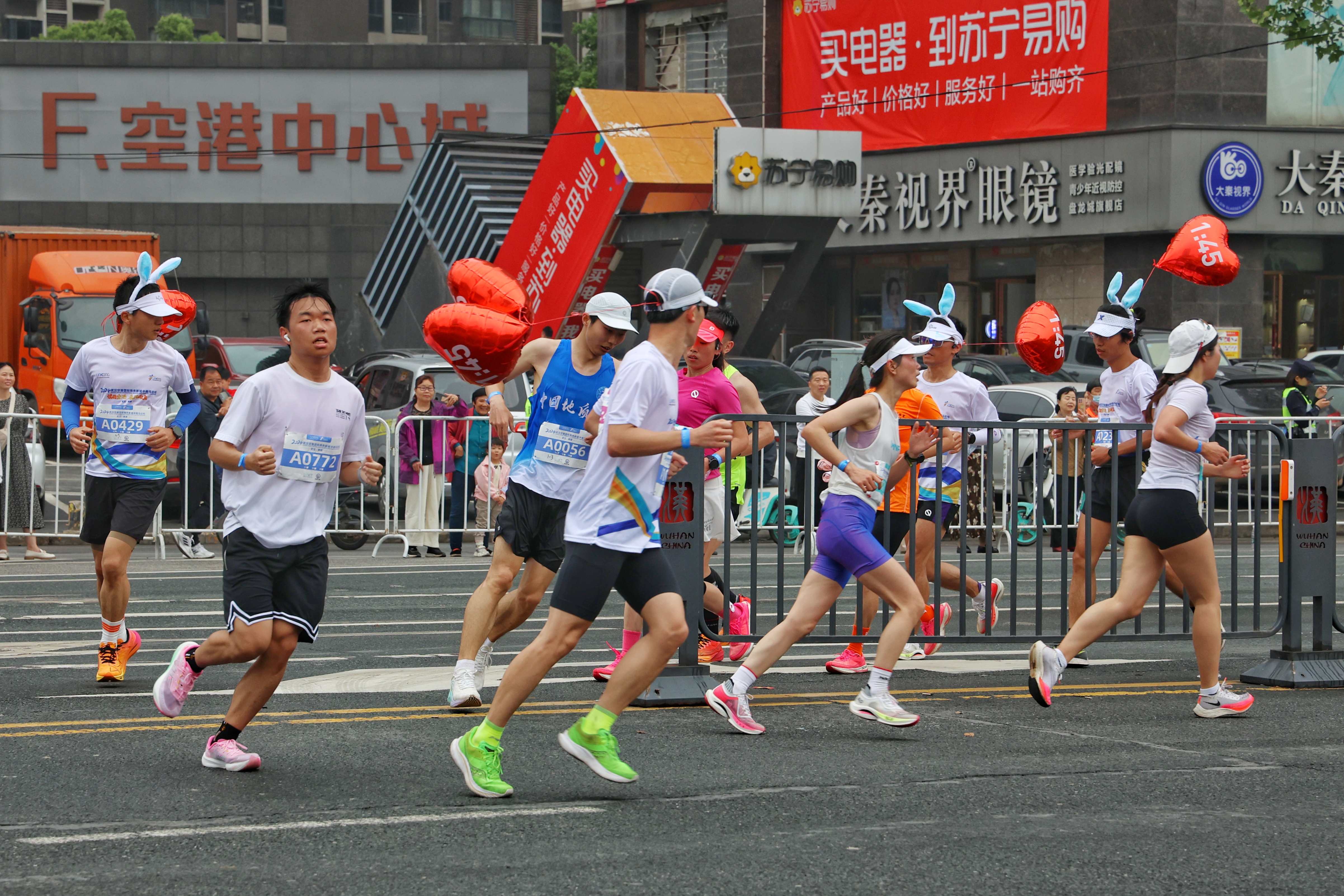 亚军马拉松比赛崔乐园照片_马拉松亚军_马拉松亚运会记录